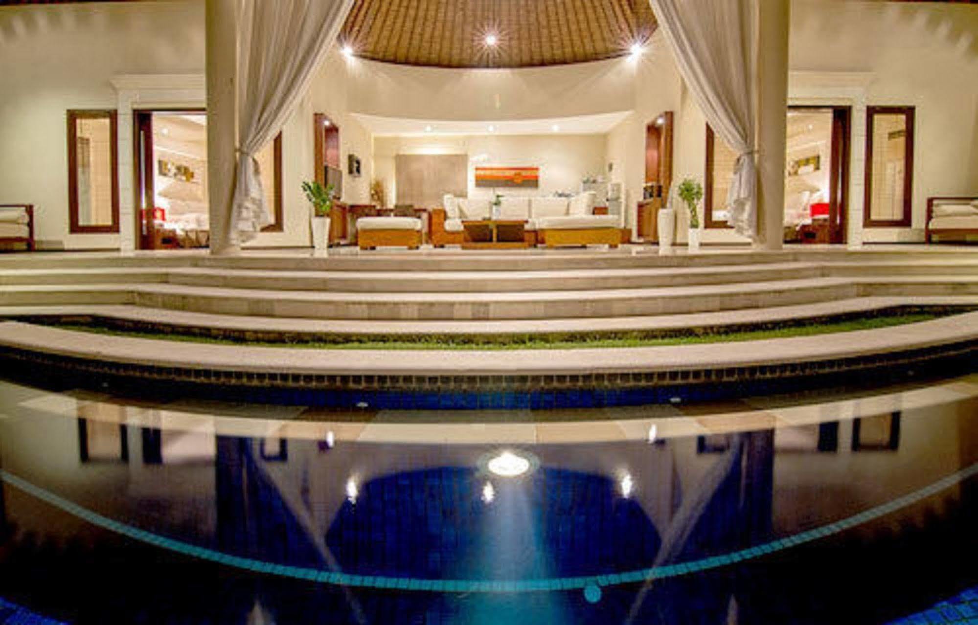 Arsa Villa Bali Seminyak Eksteriør billede