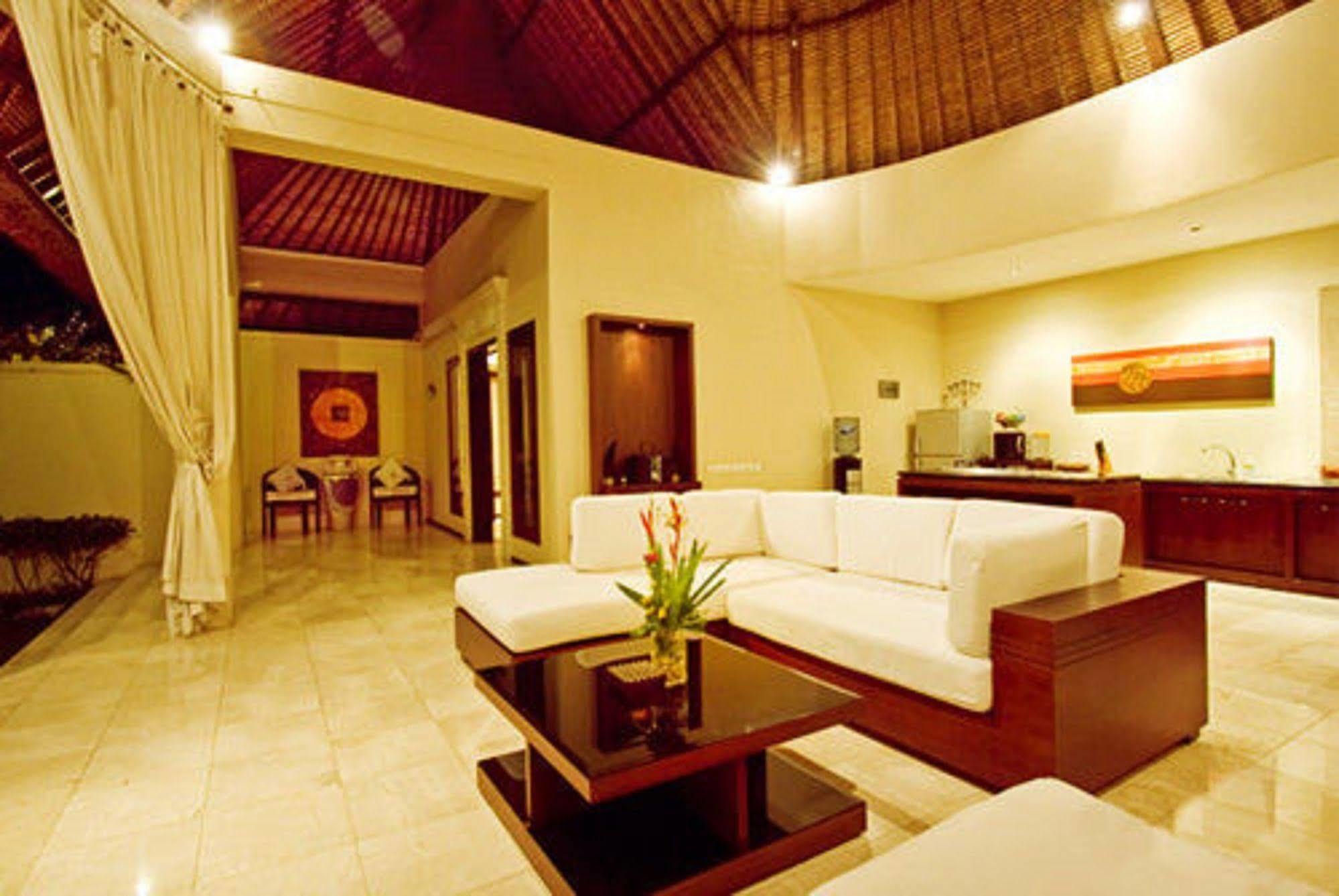 Arsa Villa Bali Seminyak Eksteriør billede