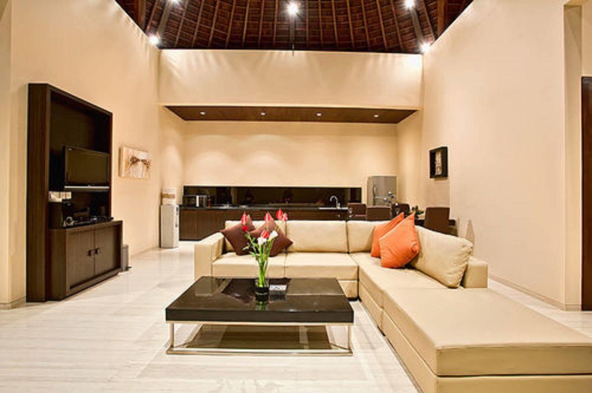 Arsa Villa Bali Seminyak Eksteriør billede